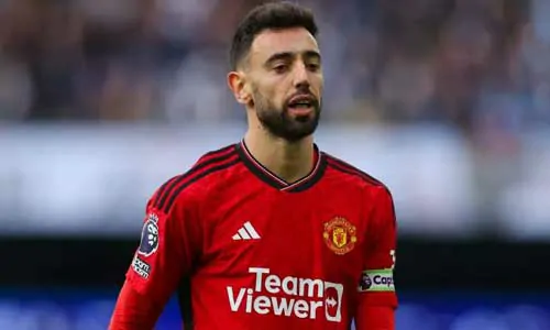 برونو ينوي توقيع عقد جديد مع مانشستر يونايتد قبل انتهاء عقده