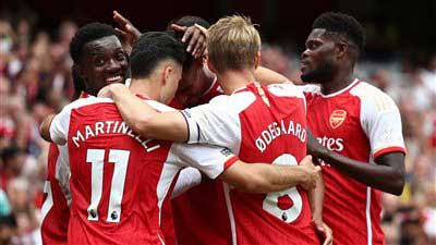 موعد مباراة آرسنال و لوتون تاون