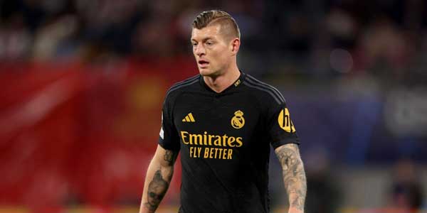 توني كروس أسطورة كرة القدم الألمانية