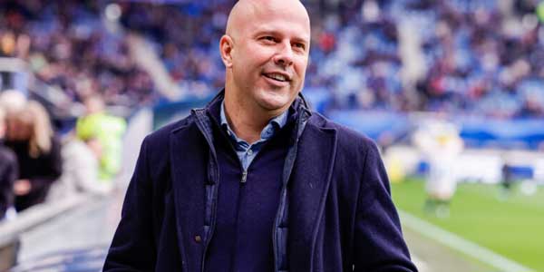 خليفة المدرب كلوب في ليفربول