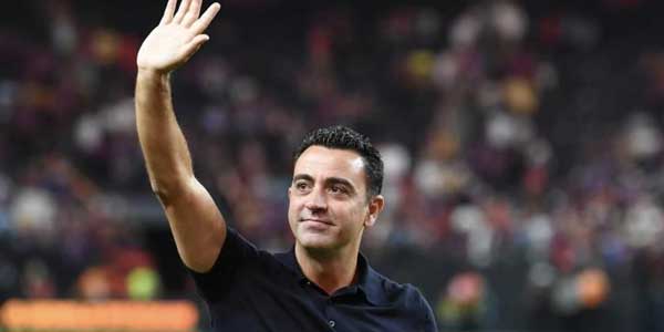 رسميا إقالة تشافي هيرنانديز من تدريب برشلونة