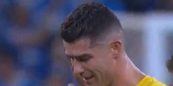 رونالدو ينهار بالدموع بعد خسارة كأس الملك