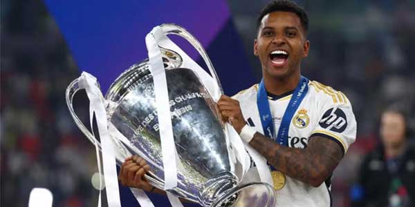 السيتي و باريس يتنافسان على ضم رودريجو