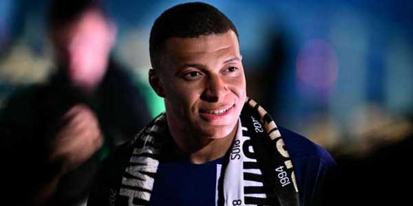 موعد حفل تقديم مبابي بقميص ريال مدريد