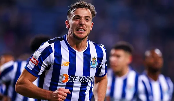 مانشستر سيتي يؤكد التعاقد مع لاعب وسط بقيمة 50 مليون جنيه إسترليني